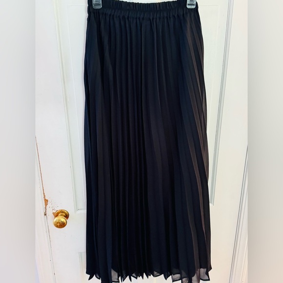 Boss Black A-Line Pleated Skirt - Picture 5 of 6